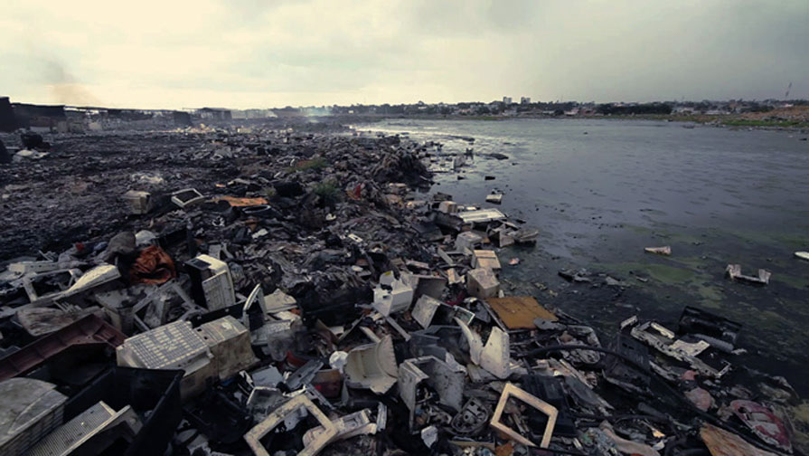 agbogbloshie-dumping-895x504